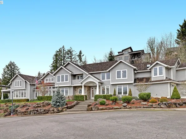 8711 NW Terraceview Ct, Portland, OR 97229