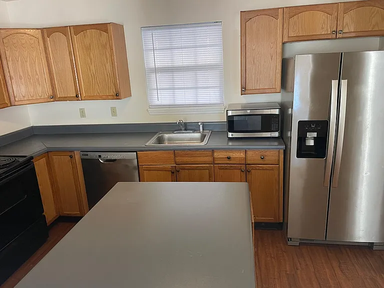 2200 Buchanan St #B — Photo 2
