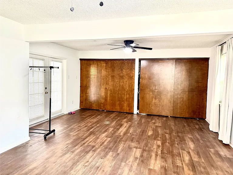 4128 Bissonnet St — Photo 16