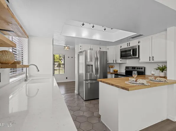 2455 E BROADWAY Road #122, Mesa, AZ 85204