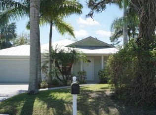 3024 SE Orange Tree Pl, Stuart, FL 34997
