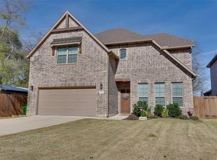 123 Birch Ln, Roanoke, TX 76262