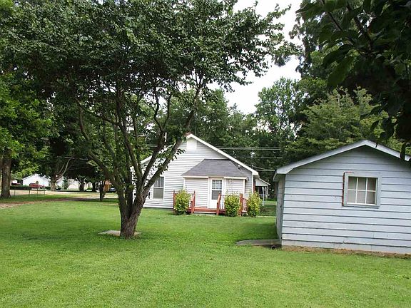 4th image of 5719 Highway 104 W