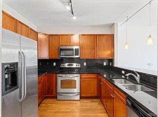 9019 E Panorama Cir #D-120, Englewood, CO 80112