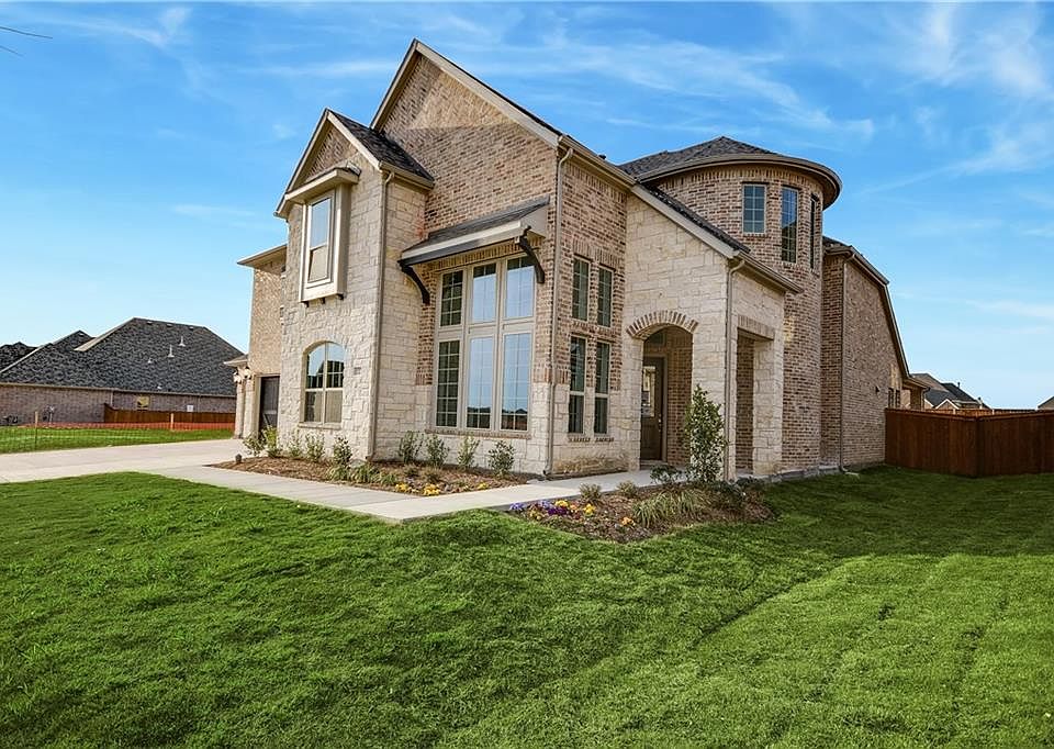 1st image of 1721 Lonesome Dove Dr