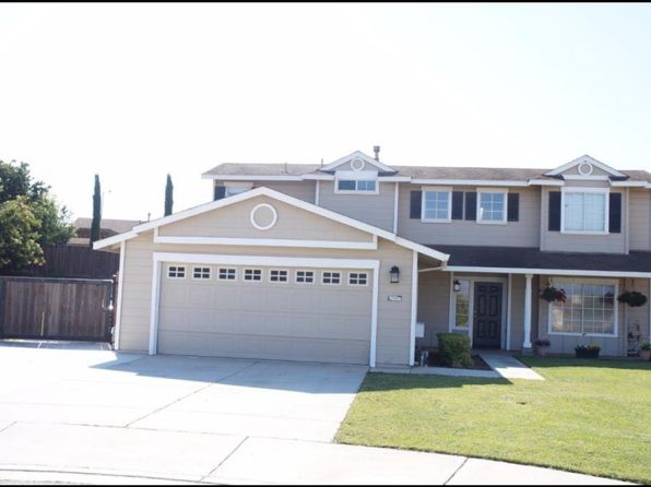 330 Cliff Ct