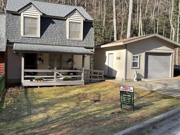 5 Creekside Dr, Maggie Valley, NC 28751