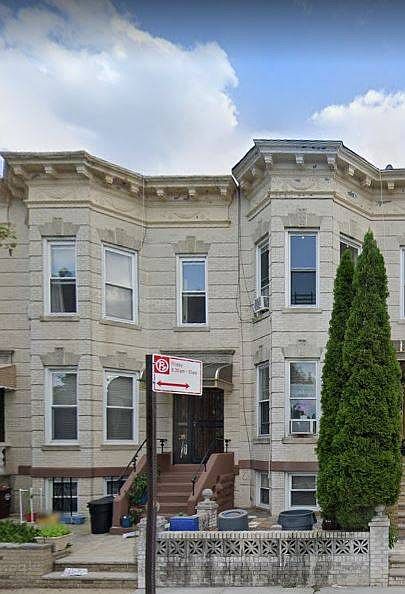 1st image of 6160 Linden St
