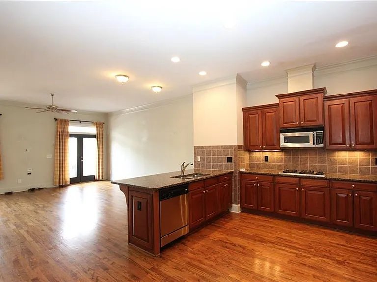 160 Ridge Way — Photo 12