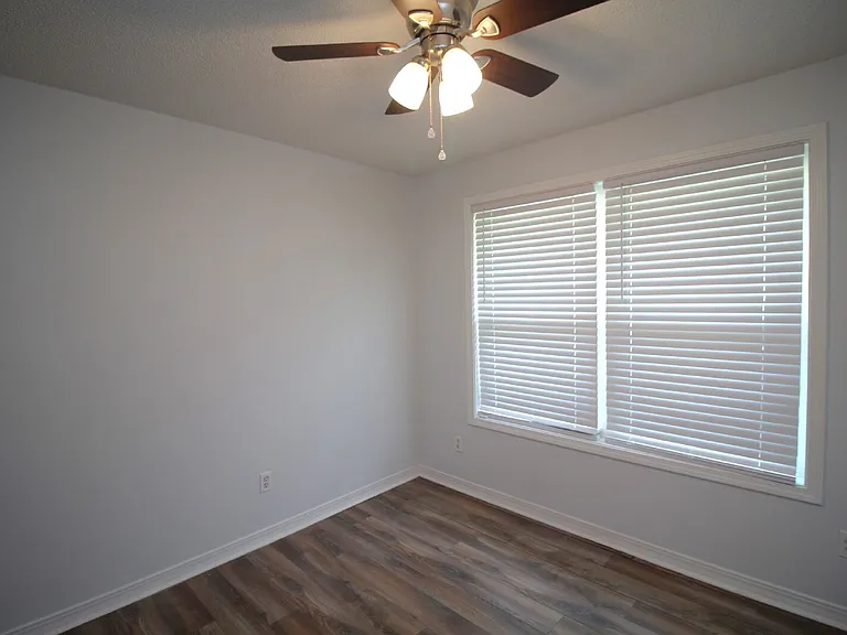 7679 Old Hickory Dr — Photo 15
