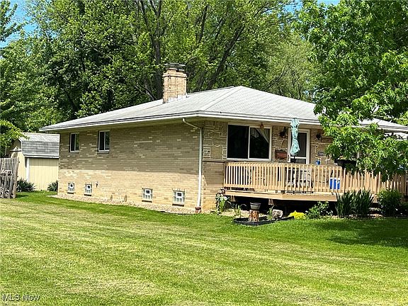 2nd image of 7395 Shamrock Dr
