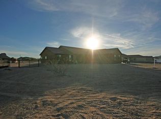 623 W Zion Ln, San Tan Valley, AZ 85143