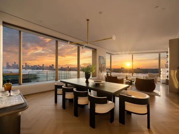 551 West 21st Street image 1 of 22