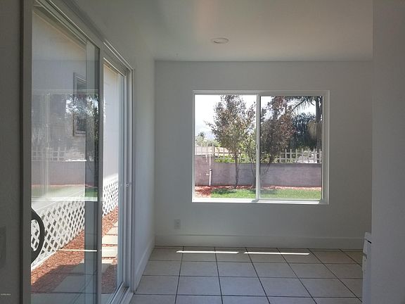 3rd image of 4878 Colony Dr