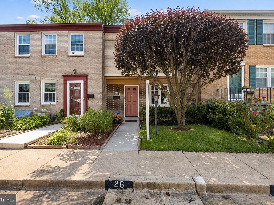 1st image of 120 Gold Kettle Dr