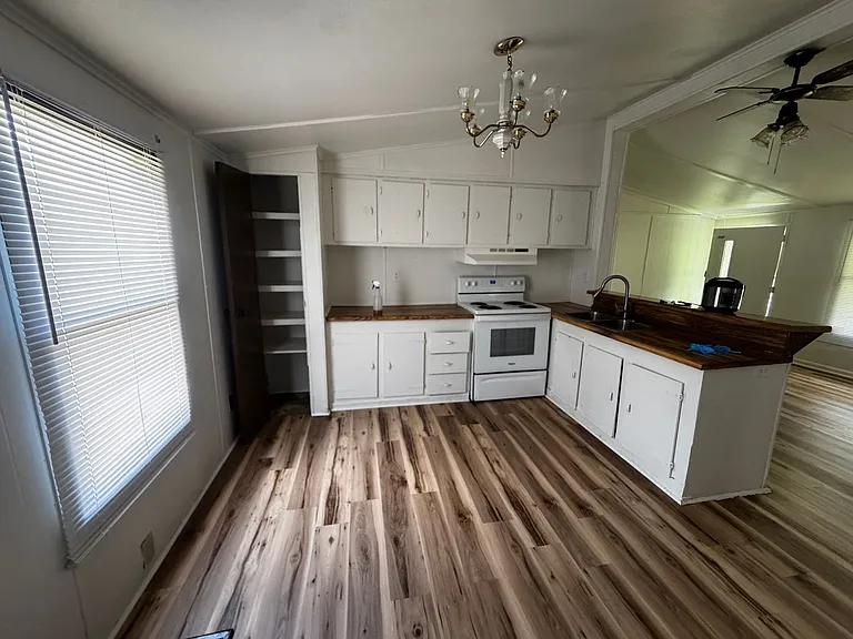 2603 Cleveland Ave — Photo 18