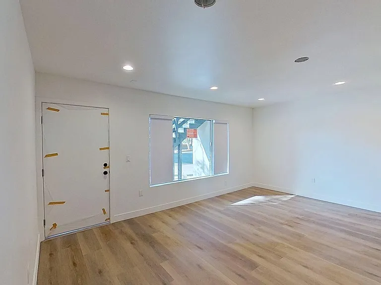829 N Garfield St — Photo 52
