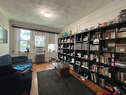 4 Vinal St Photo 1