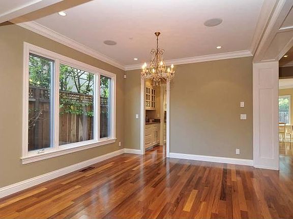 Dining Room (main level)