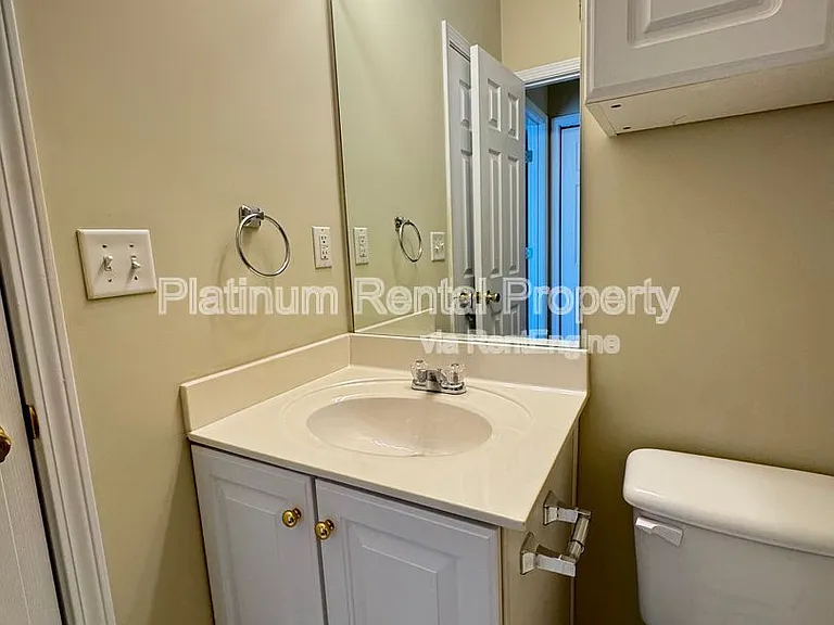 7920 Timberline Overlook — Photo 16