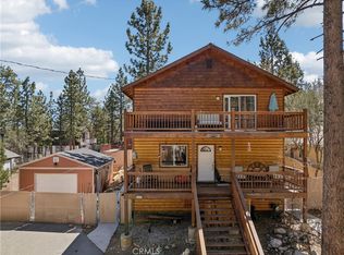 879 Spruce Ln, Sugarloaf, CA 92386