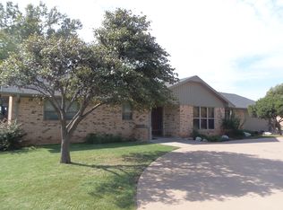 1213 Sooner Dr, Fairview, OK 73737