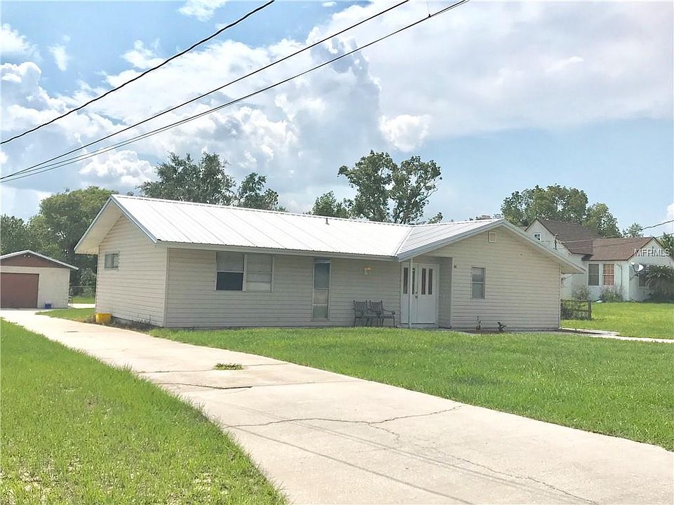 1st image of 25 College Dr