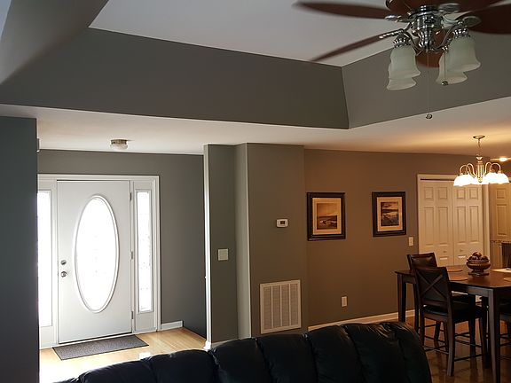 2nd image of 217 E Wilkshire Pl