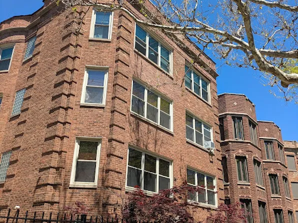 828 W Agatite Ave APT 1, Chicago, IL 60640