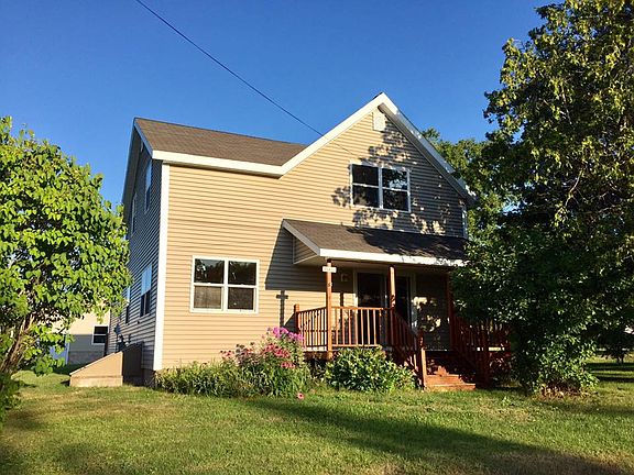 2nd image of 46477 Erickson Dr