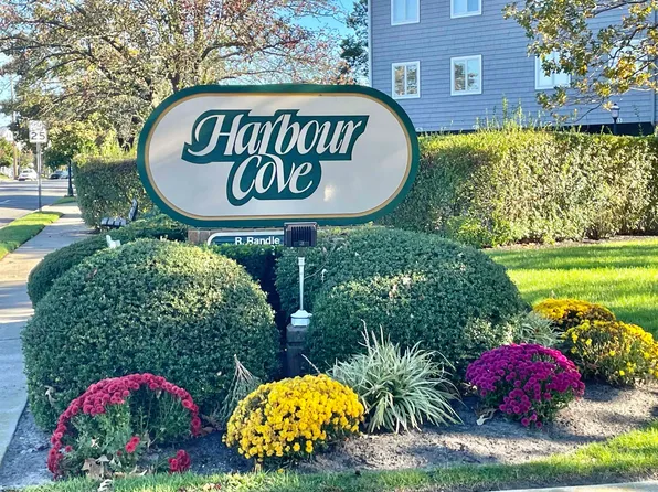 210 Harbour Cv #210, Somers Pt, NJ 08244