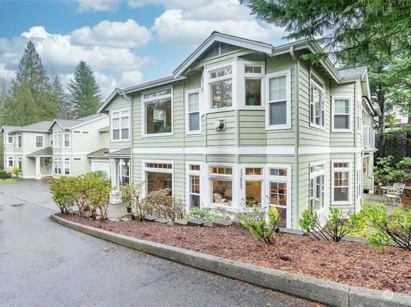 22633 SE 44th Lane #1627, Issaquah, WA 98029