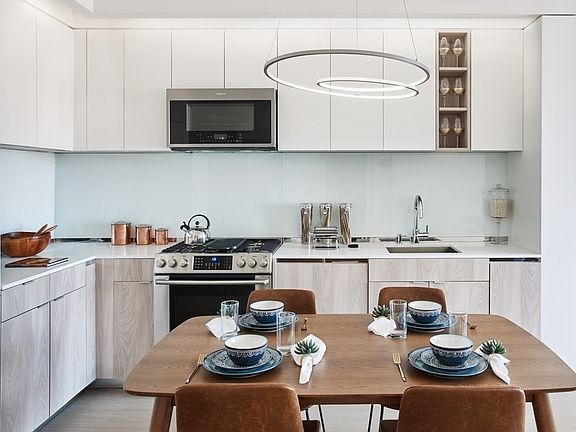 3rd image of 572 11th Ave APT 8N