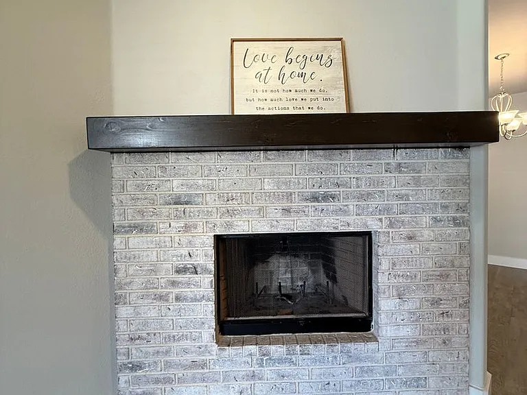640 The Cottages Dr — Photo 5