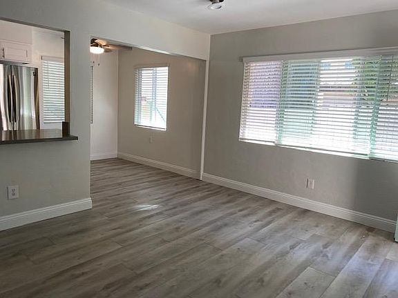 4th image of 1023 Hornblend St