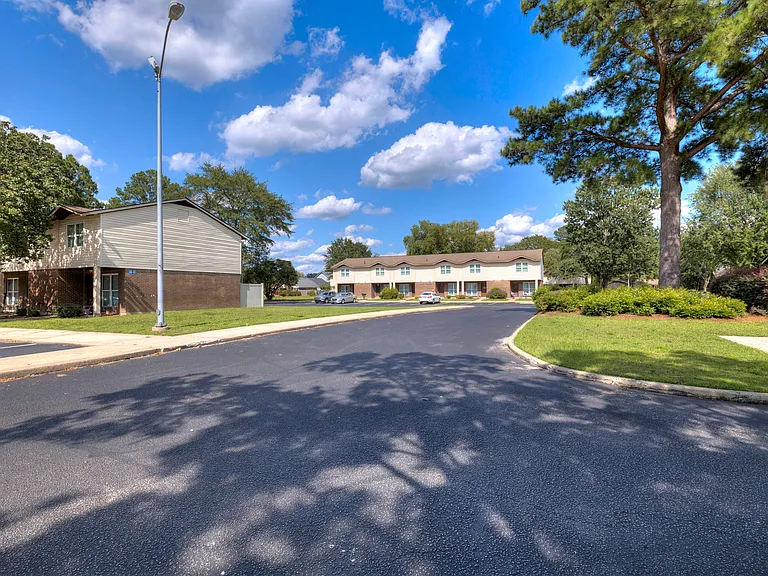 1121 Alice Dr #8 — Photo 11