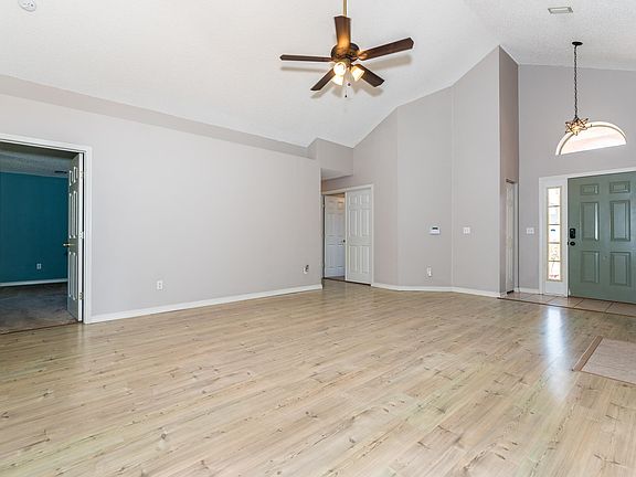 5th image of 144 Marsh Island Cir