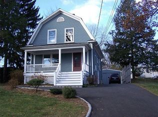 14 E Hayestown Rd, Danbury, CT 06811