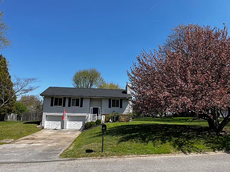 1132 Terra Rosa Dr — Photo 1