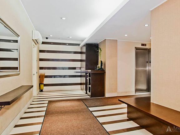 3rd image of 249 E 118th St APT 4A
