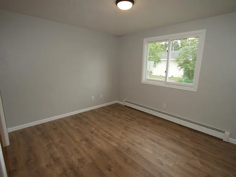 4362 Reka Dr — Photo 7