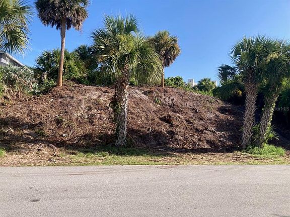 2nd image of 2146 Villa WAY
