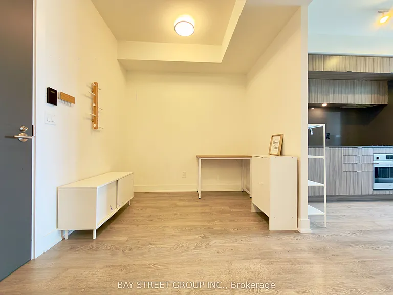 38 Cameron St #824 — Photo 10