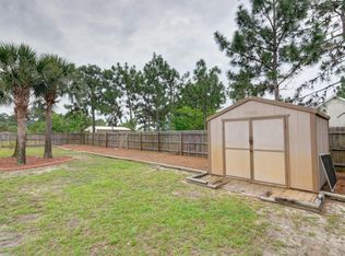 7589 Frankfort St, Navarre, FL 32566