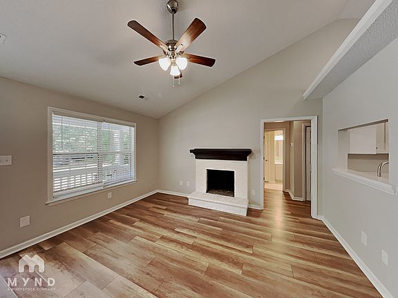 2nd image of 109 Ashland Dr
