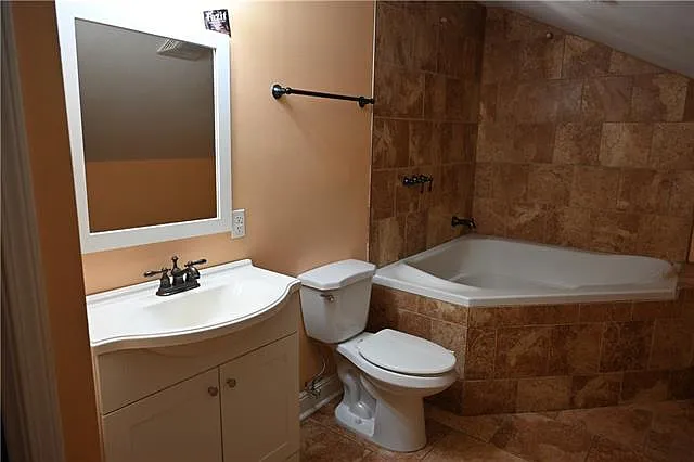 23058 Highway 1088 — Photo 10