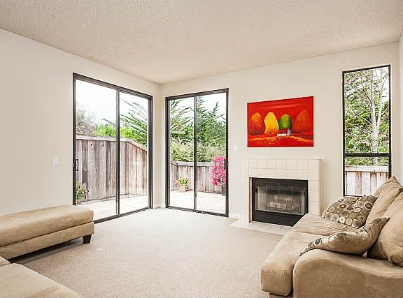 3rd image of 73 Crown Cir
