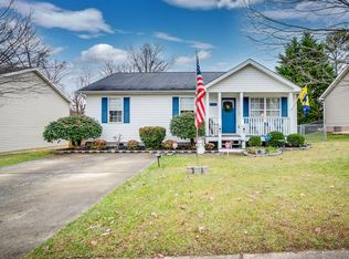 1126 Snowden Ter, Johnson City, TN 37601