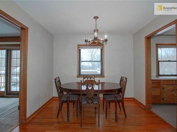 5th image of 8213 W 58th St
