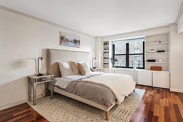 Sold by Hauseit LLC